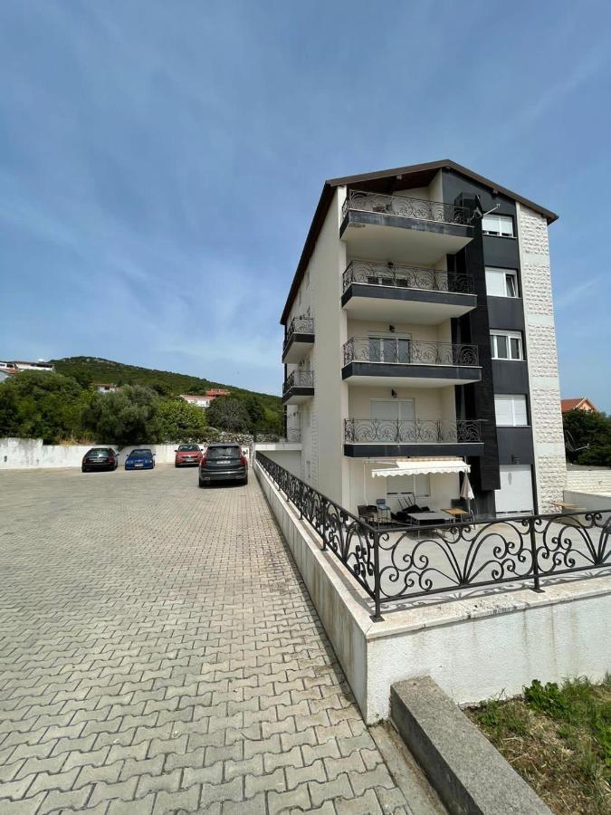 Lux Apartment Mms1 Krimovica Exterior foto